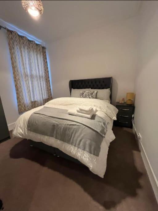 Two Bedroom Flat In ロンドン エクステリア 写真